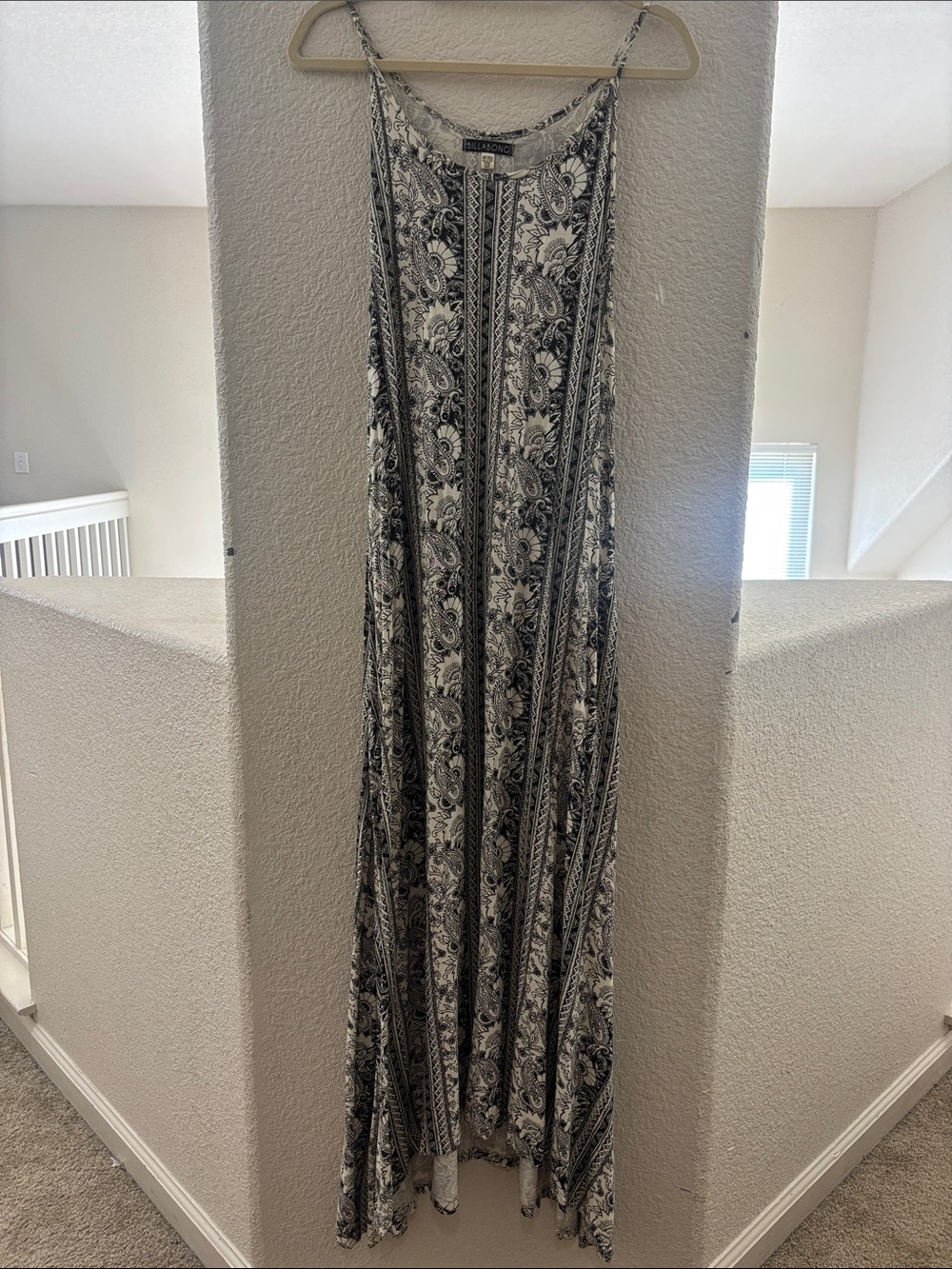 Billabong Black & White Paisley Spaghetti-Strap Maxi Dress
